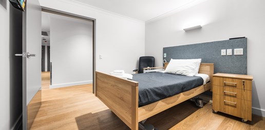 AMMON-20250627-Commercial-Hall_Prior-Wycombe_Grove-Room_Photos-0068.jpg
