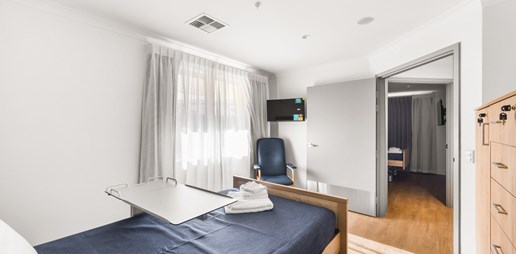 AMMON-20250627-Commercial-Hall_Prior-Wycombe_Grove-Room_Photos-0096.jpg