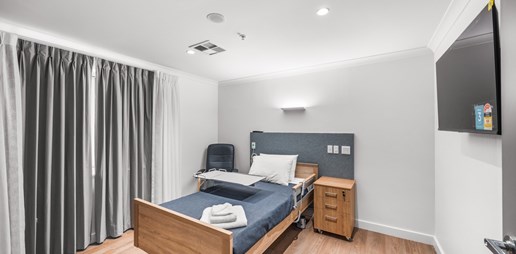 AMMON-20250627-Commercial-Hall_Prior-Wycombe_Grove-Room_Photos-0006.jpg